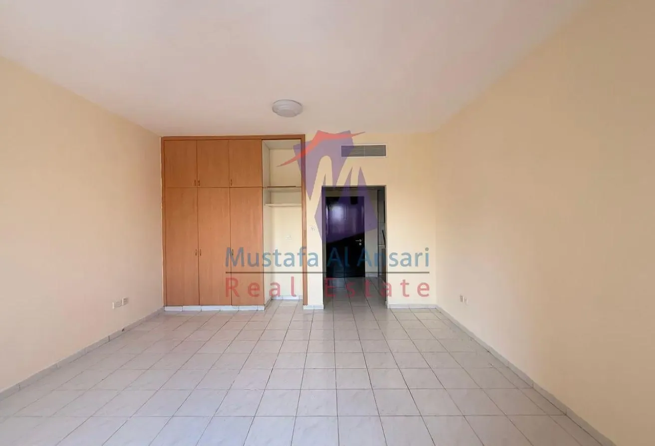 STUDIO WITH BALCONY FOR RENT IN ITALY CLUSTER