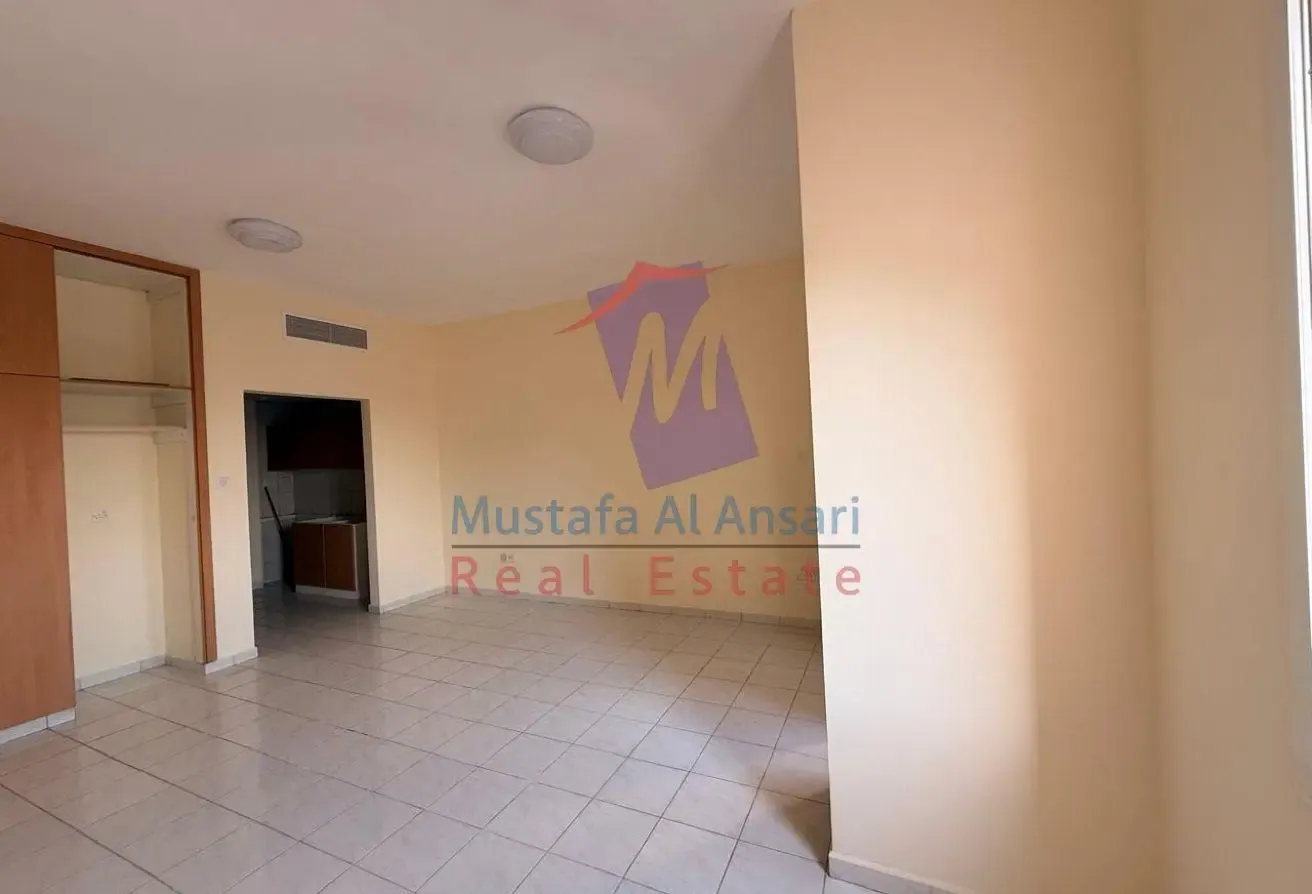 STUDIO WITH BALCONY FOR RENT IN ITALY CLUSTER