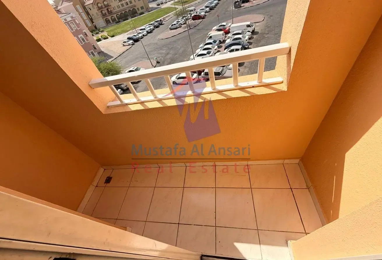 STUDIO WITH BALCONY FOR RENT IN ITALY CLUSTER
