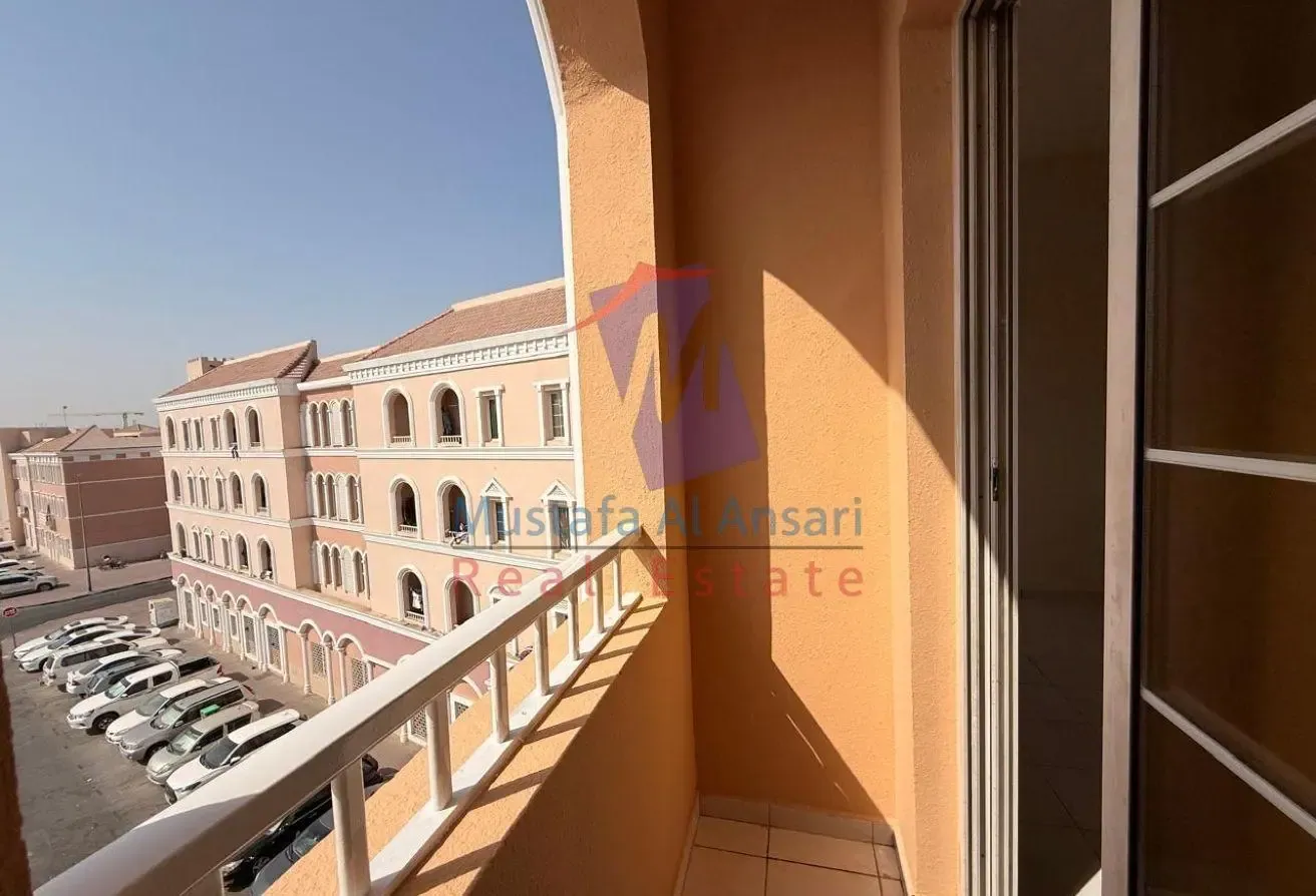STUDIO WITH BALCONY FOR RENT IN ITALY CLUSTER