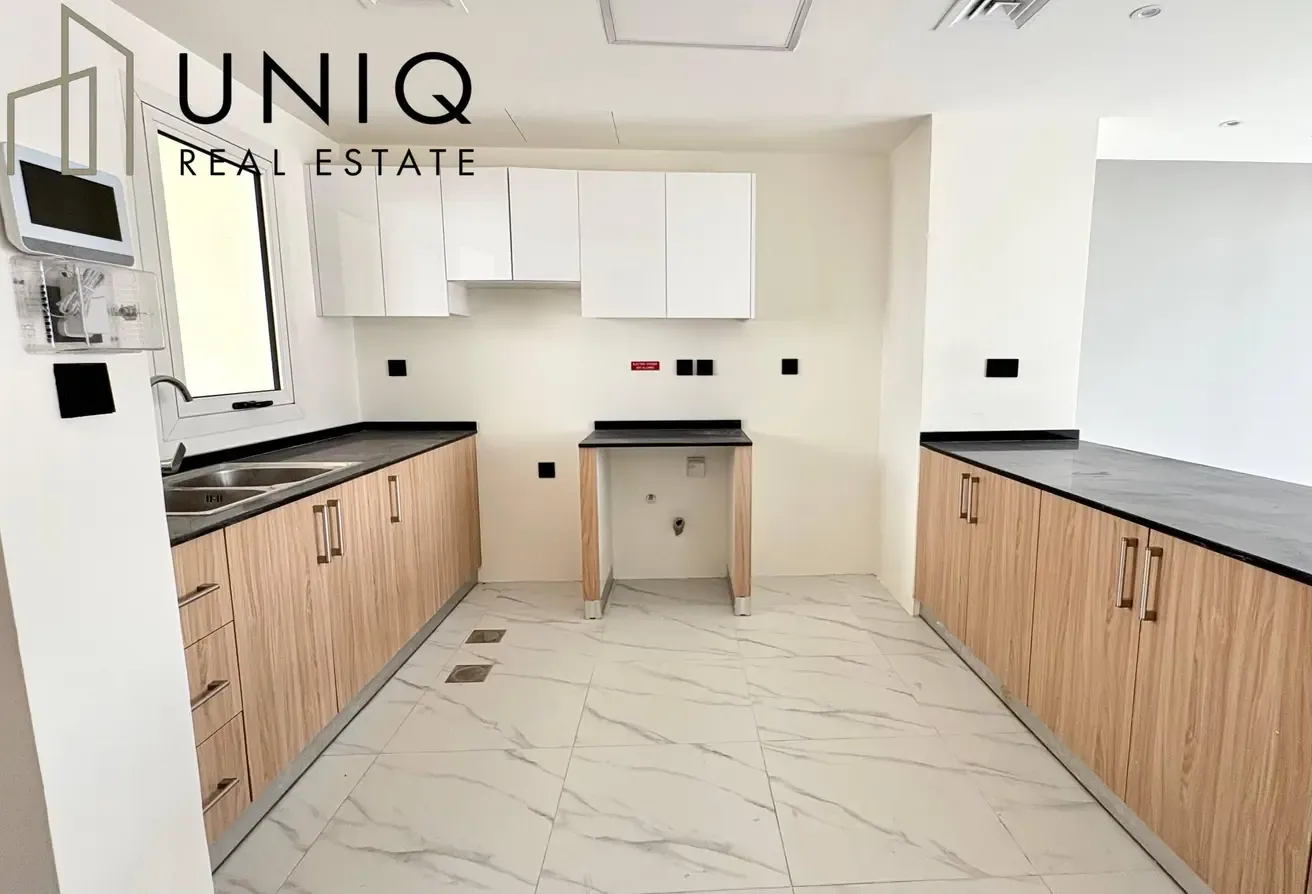 2 Bedroom | Vacant | Brand New | Corner Unit