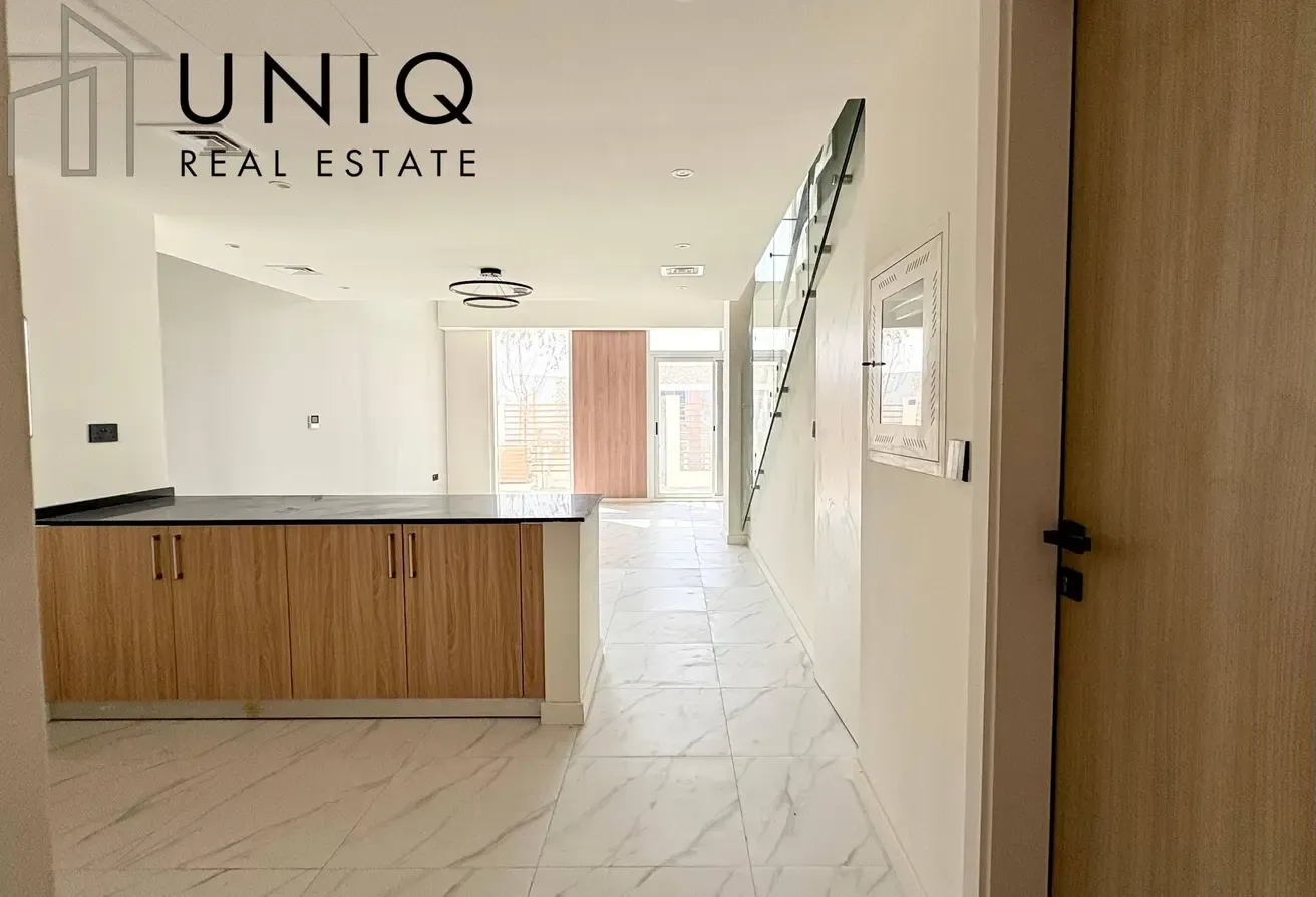 2 Bedroom | Vacant | Brand New | Corner Unit