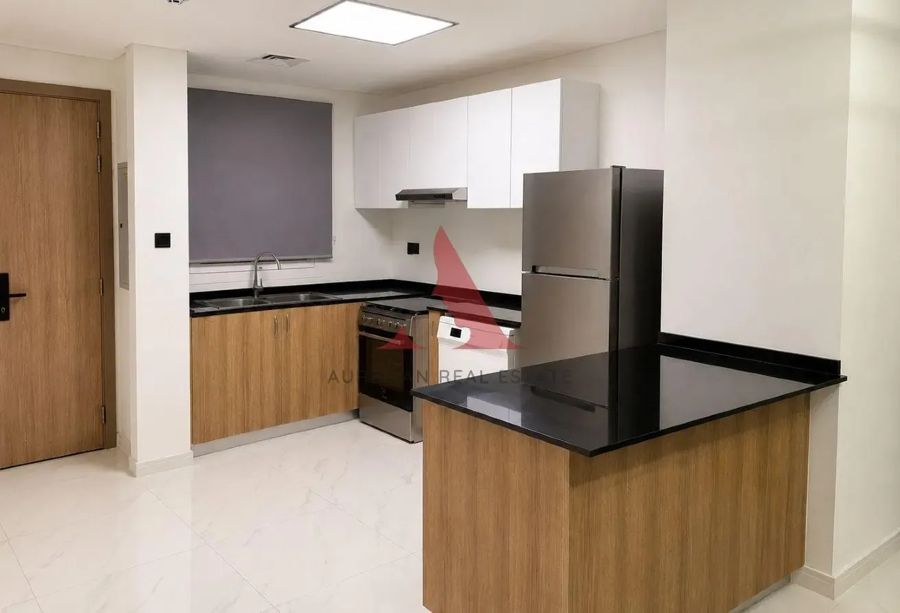 Vacant | 2 bed Townhouse | Prime location