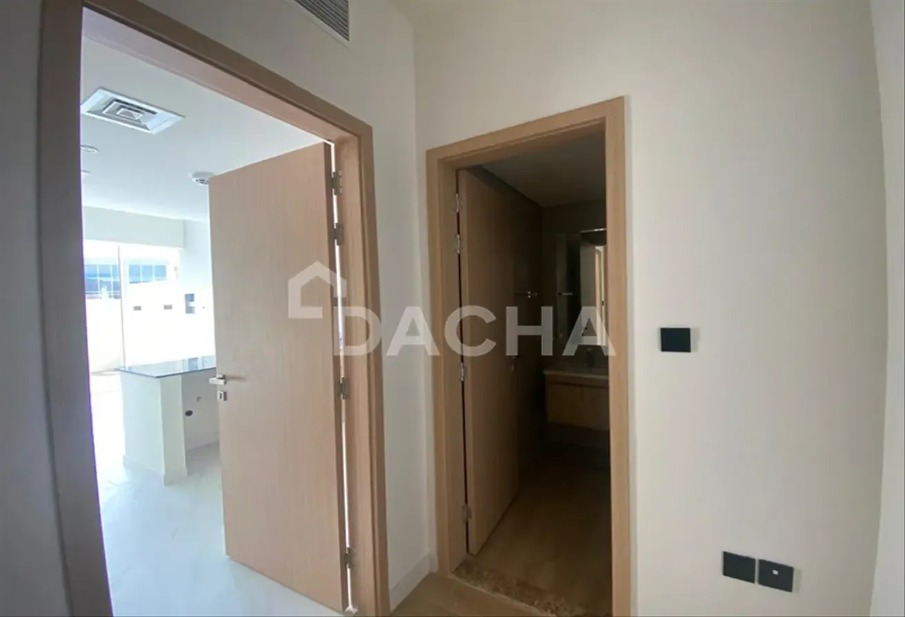 Vacant | Maids Room | Negotiable