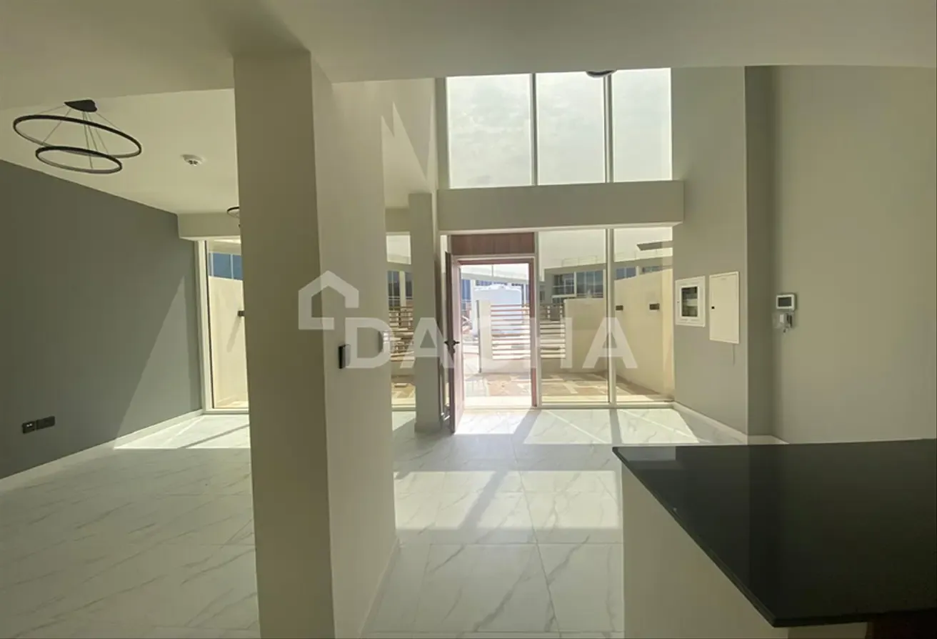 Vacant | Maids Room | Negotiable