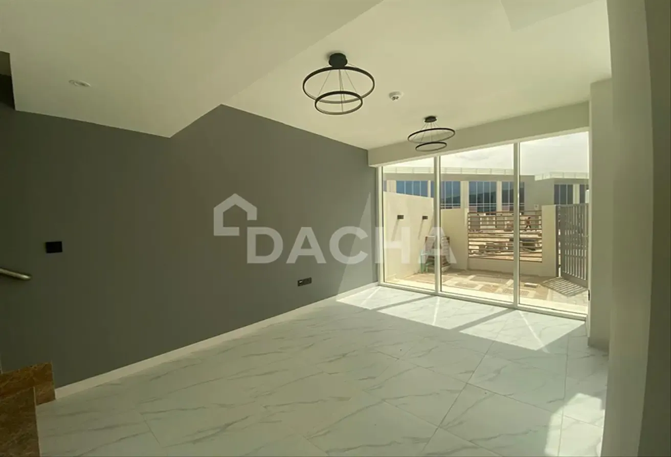 Vacant | Maids Room | Negotiable
