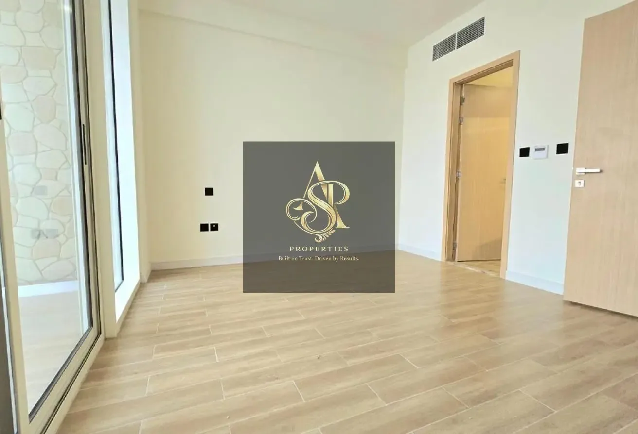 Garden View | Single Row | Near Pool and Gym