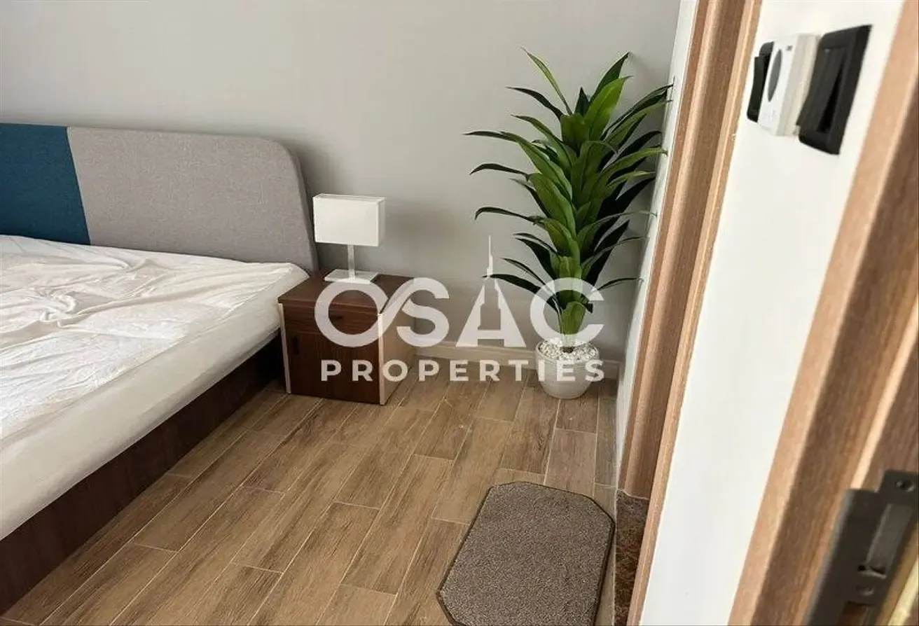 NEAR AMENITIES | FURNISHED | BIGGER SIZE