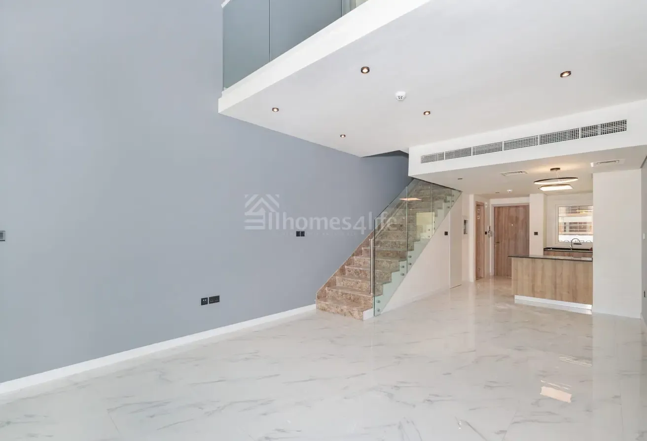 ON THE PARK | FRONT & BACK GARDEN | PRIME LOCATION