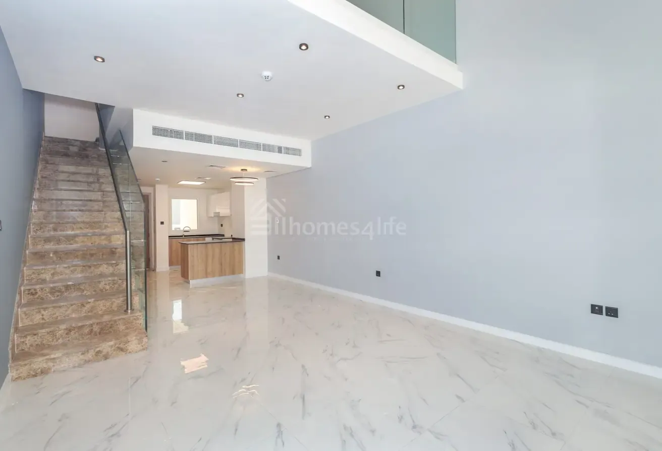 ON THE PARK | FRONT & BACK GARDEN | PRIME LOCATION