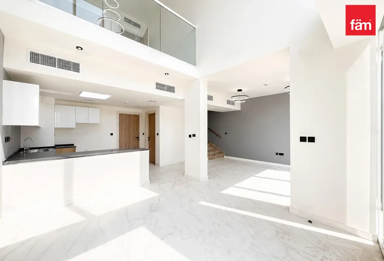 Well Maintaned | Studymaids | Great Price | 4bath