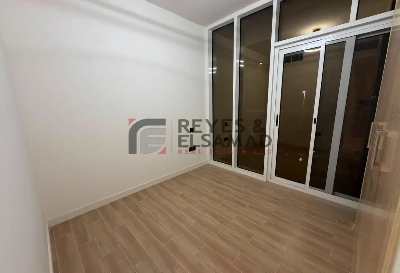With Maid Room  I Spacious I With Garden