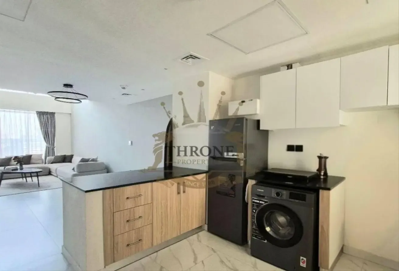 Modern2BR-Fully Furnished-Big Layout-Near Entrance