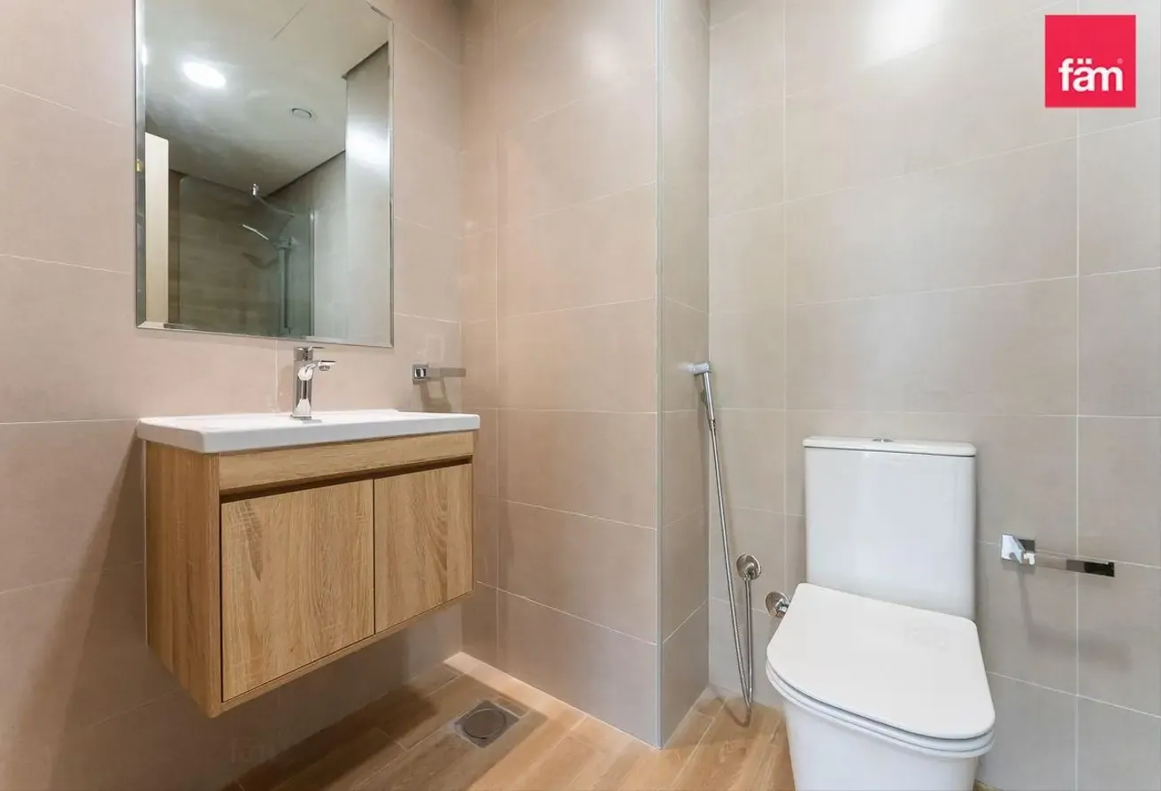 Huge Garden | Vacant | Close To Amenities
