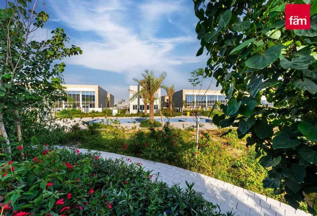 Huge Garden | Vacant | Close To Amenities