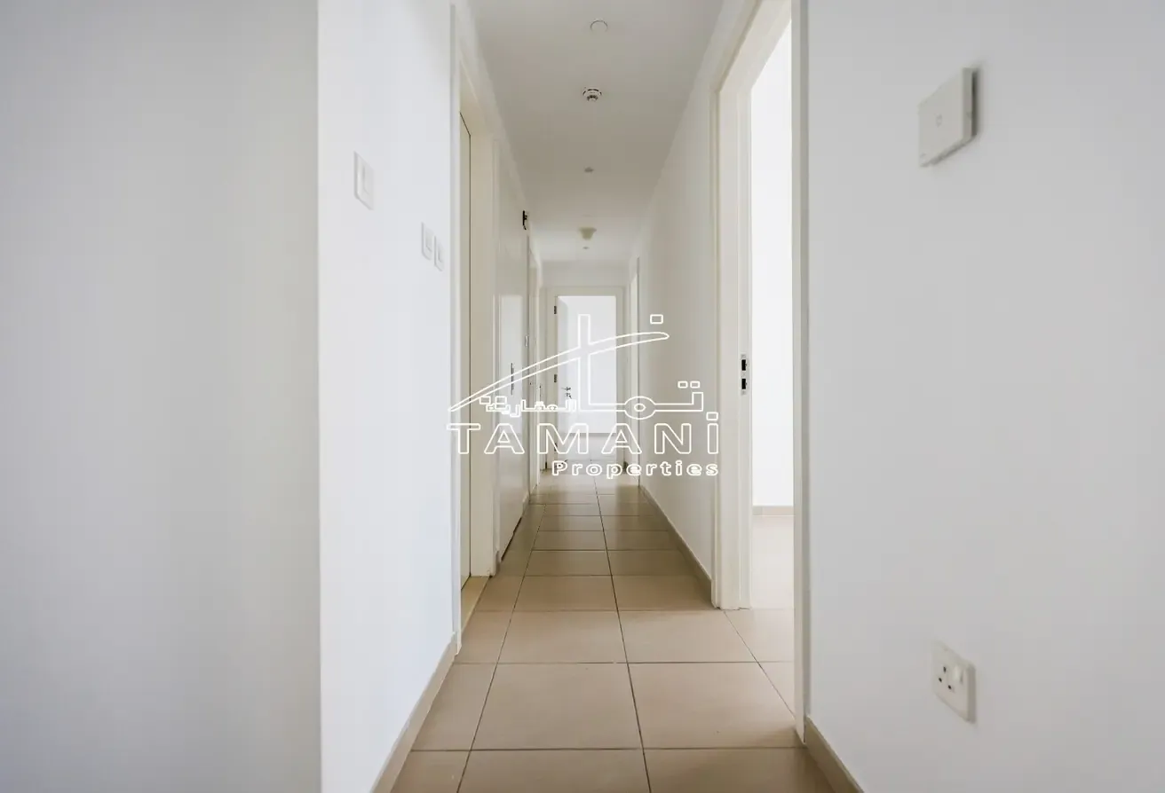 Park View 3 Bed+ Maids Ready to Move In