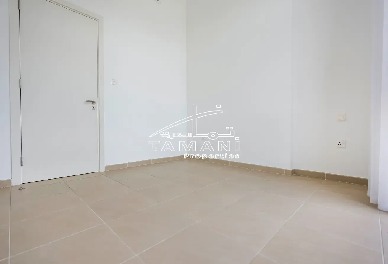 Park View 3 Bed+ Maids Ready to Move In