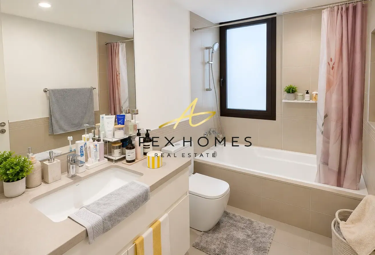 Vacant | Pool View | Fully Furnished