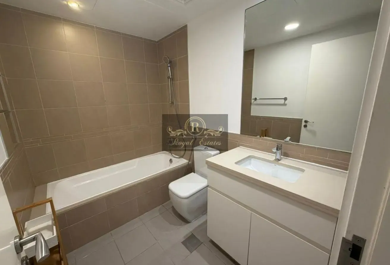 Available 1st Sept | Park View | Furnished