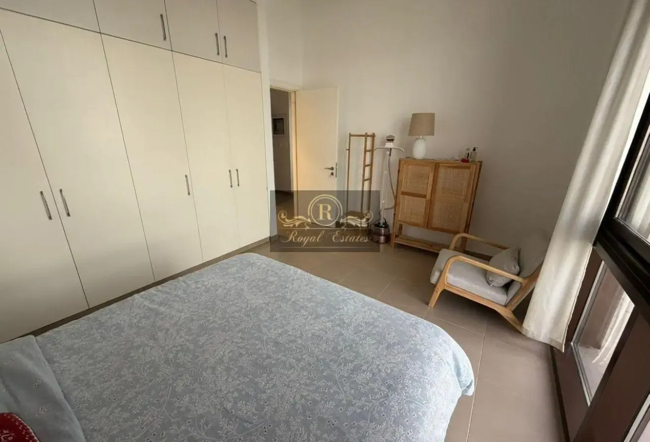 Available 1st Sept | Park View | Furnished