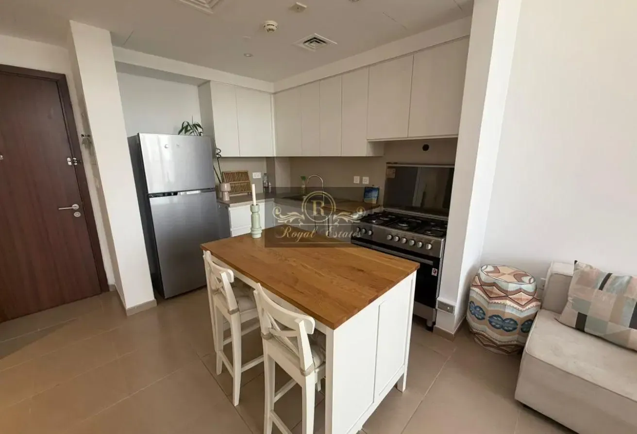 Available 1st Sept | Park View | Furnished