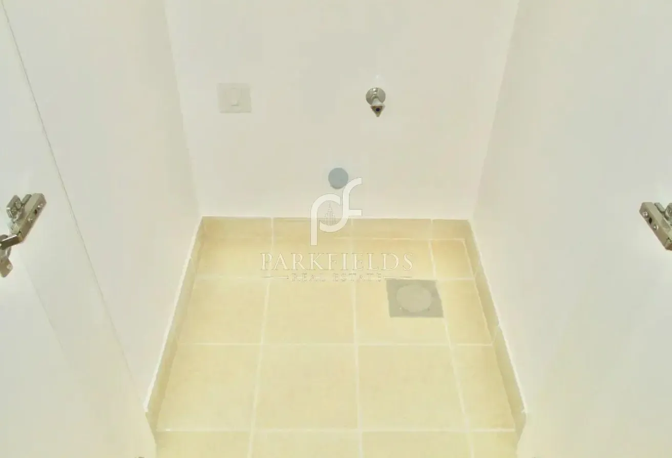 Move-In Ready | Panoramic View | Corner High Floor