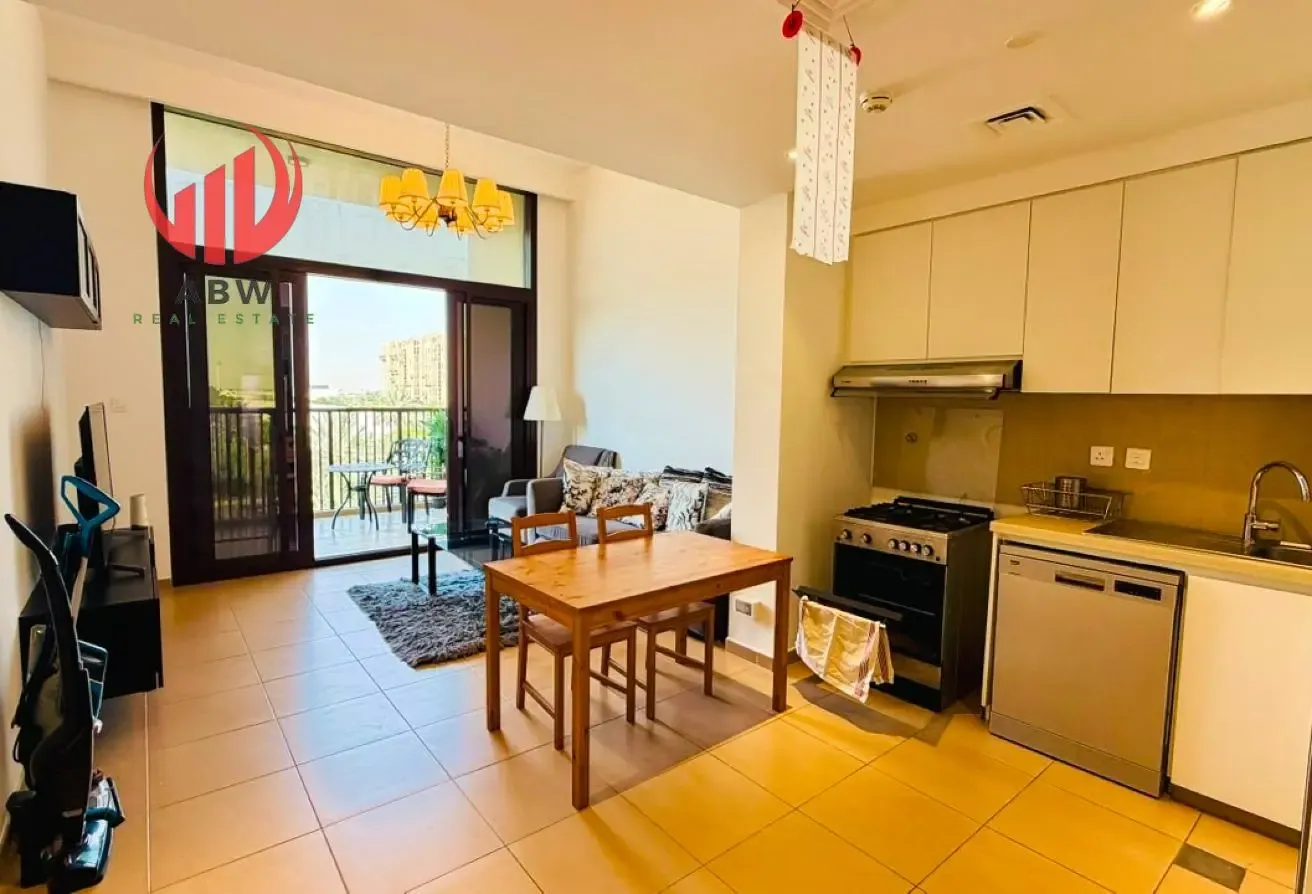 Furnished 1BR Apartment | Jenna Main Square 2