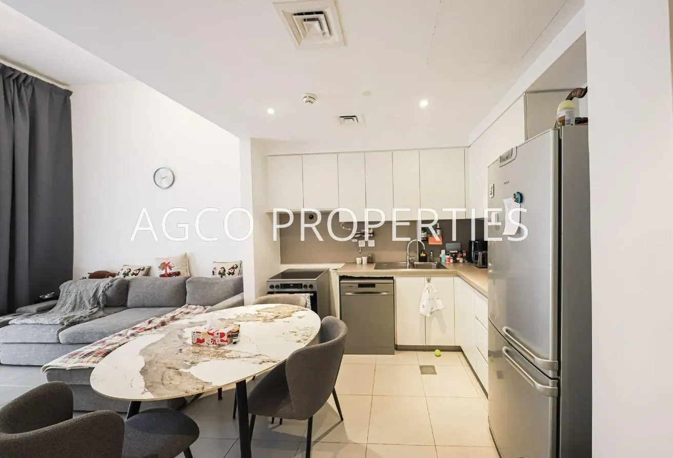 Furnished | Vacant April | Pool View