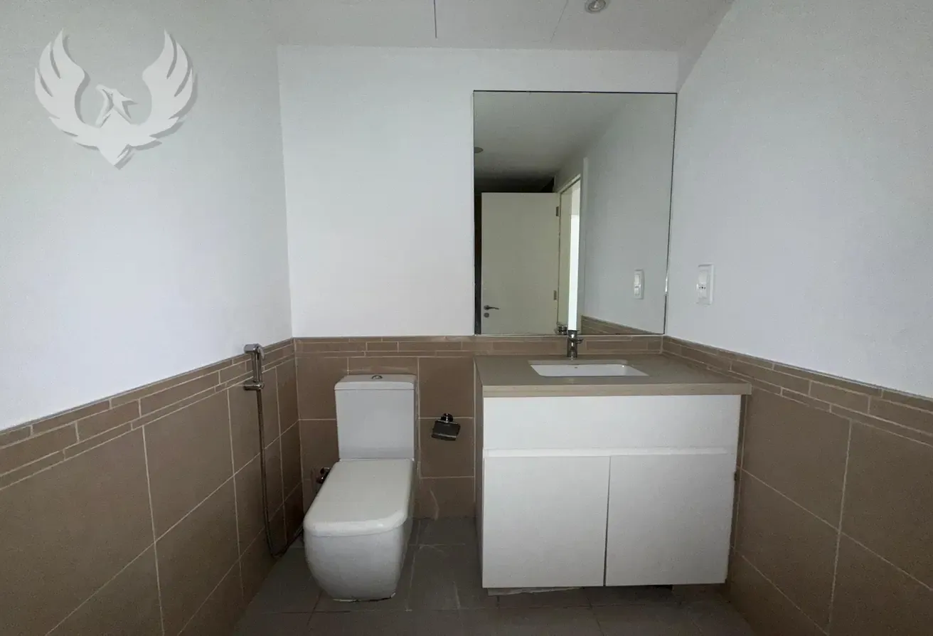 VACANT |  NEAR TO PARK | CALL NOW