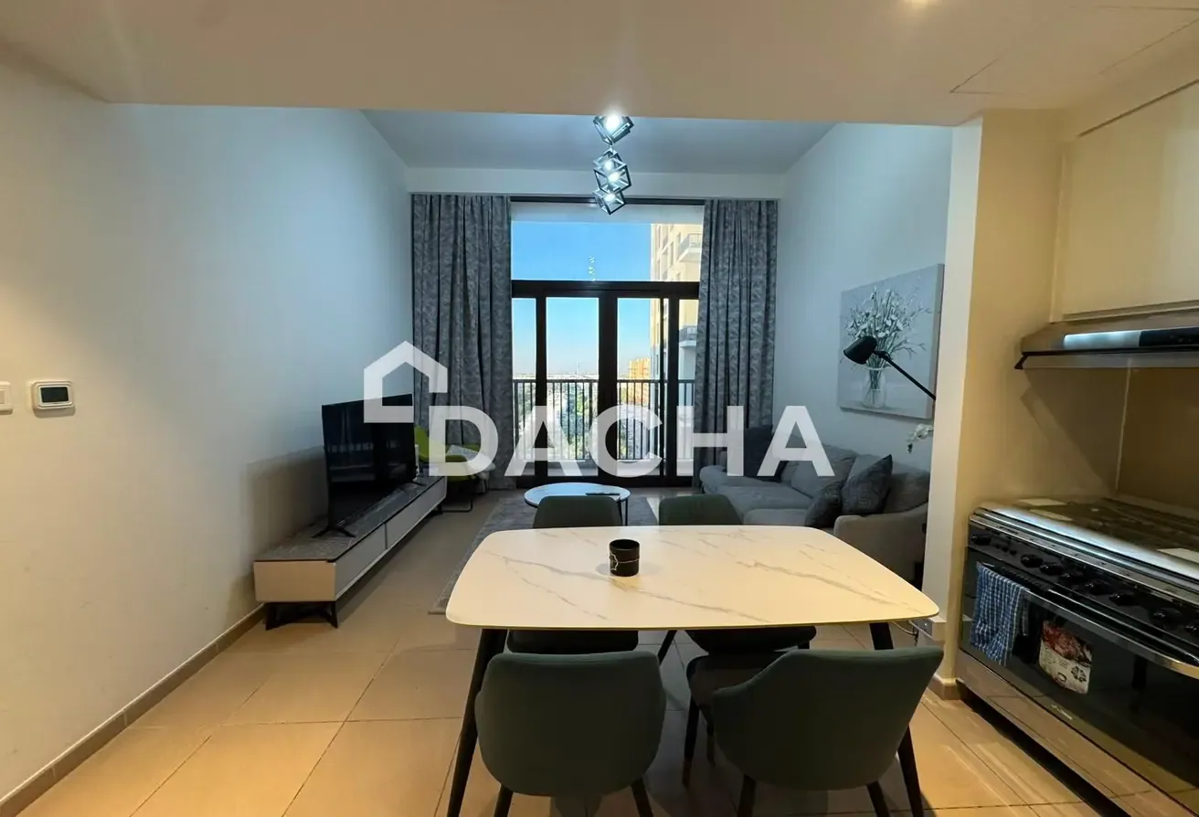 Fully Furnished | Pool View | Quiet Location