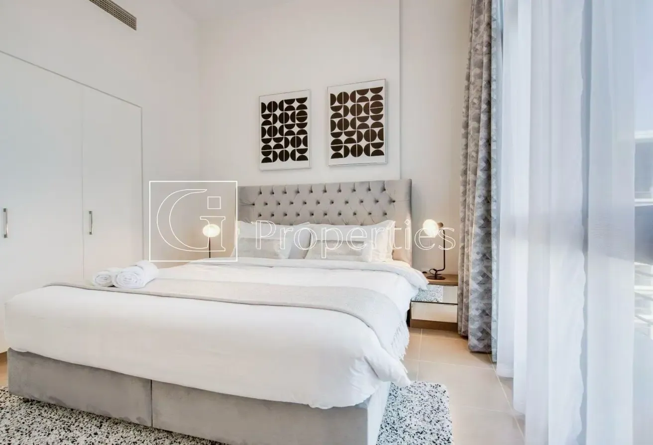 Fully Furnished | Pool Views | High Floor
