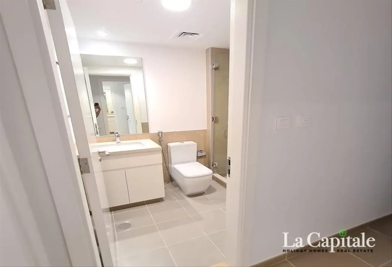 CORNER UNIT | POOL VIEW | CENTRAL PARK | MODERN
