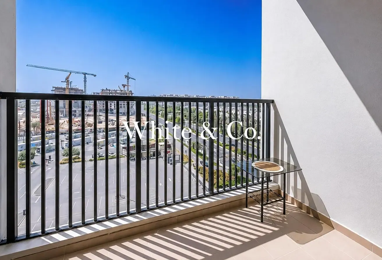Fully Upgraded Unit | 12 cheques Available