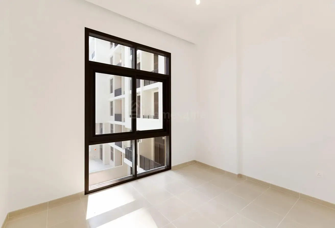 Corner Unit 1BR | Pool View | Vacant Now