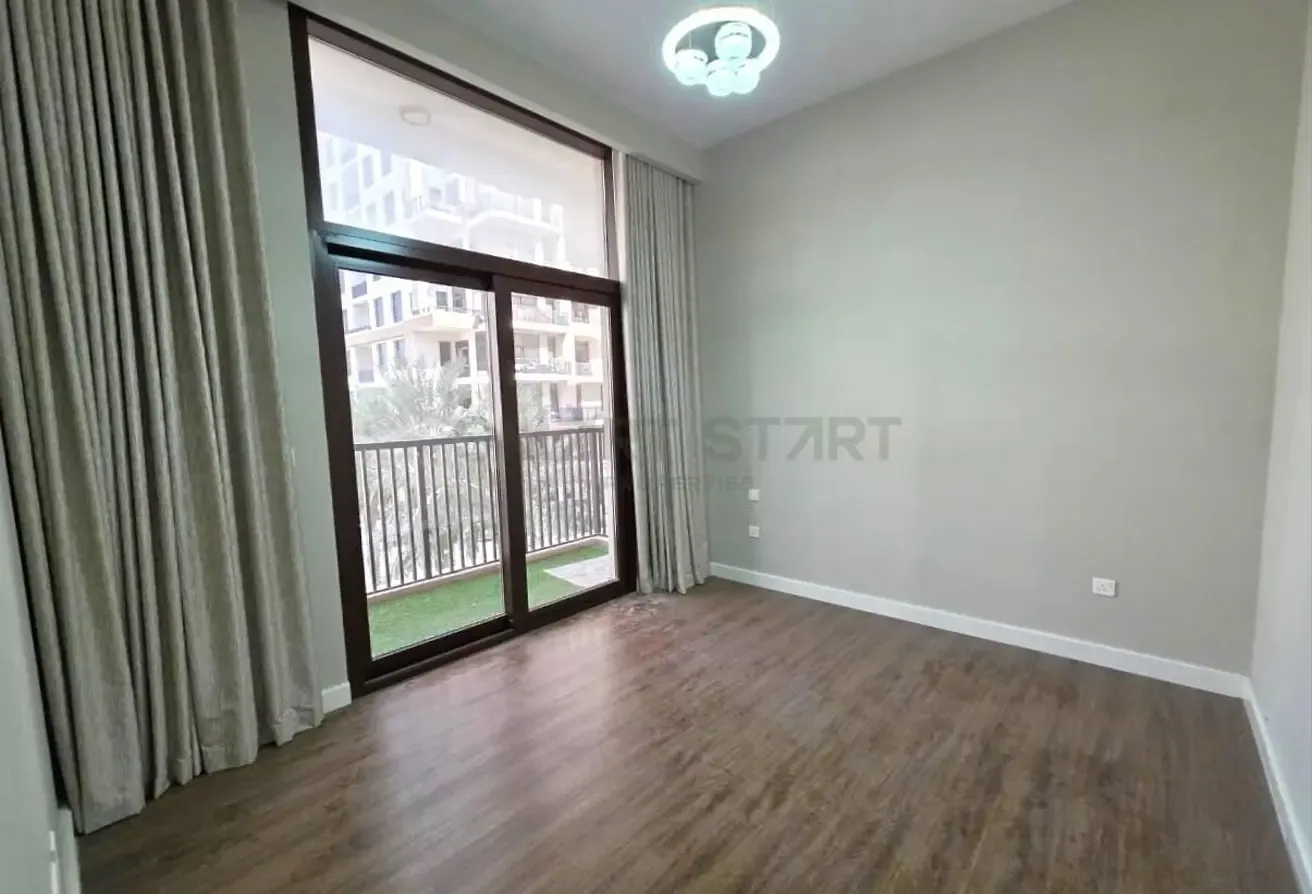 Pool View / Unfurnished / Nice Layout