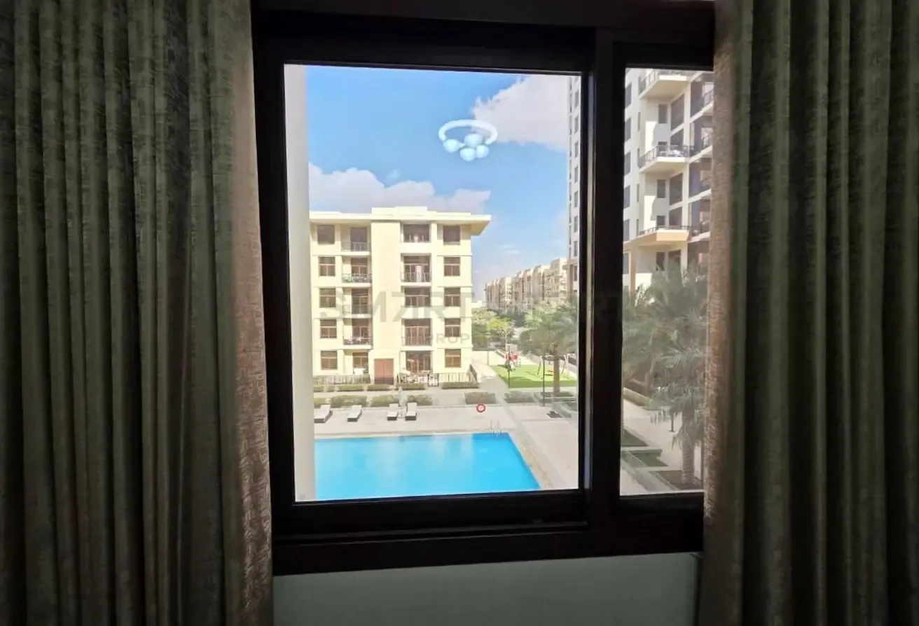 Pool View / Unfurnished / Nice Layout