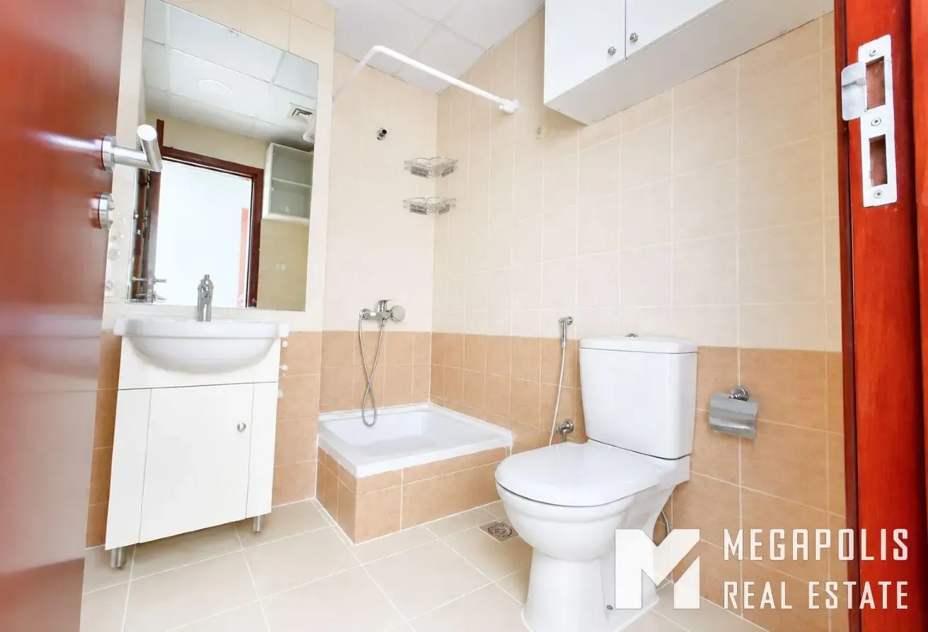 Full Marina View | 3BHK | Chiller Free | 2Parking