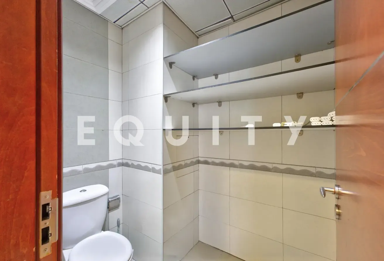 Vacant Now | Cabins | Fitted | Prime Location