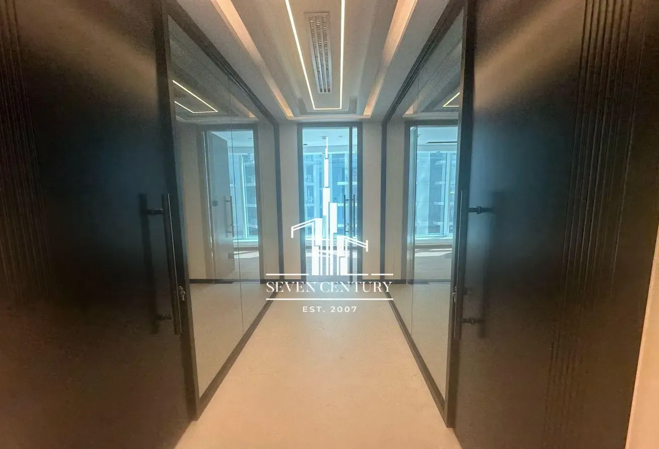 Close to Metro | Fitted Office | Canal View