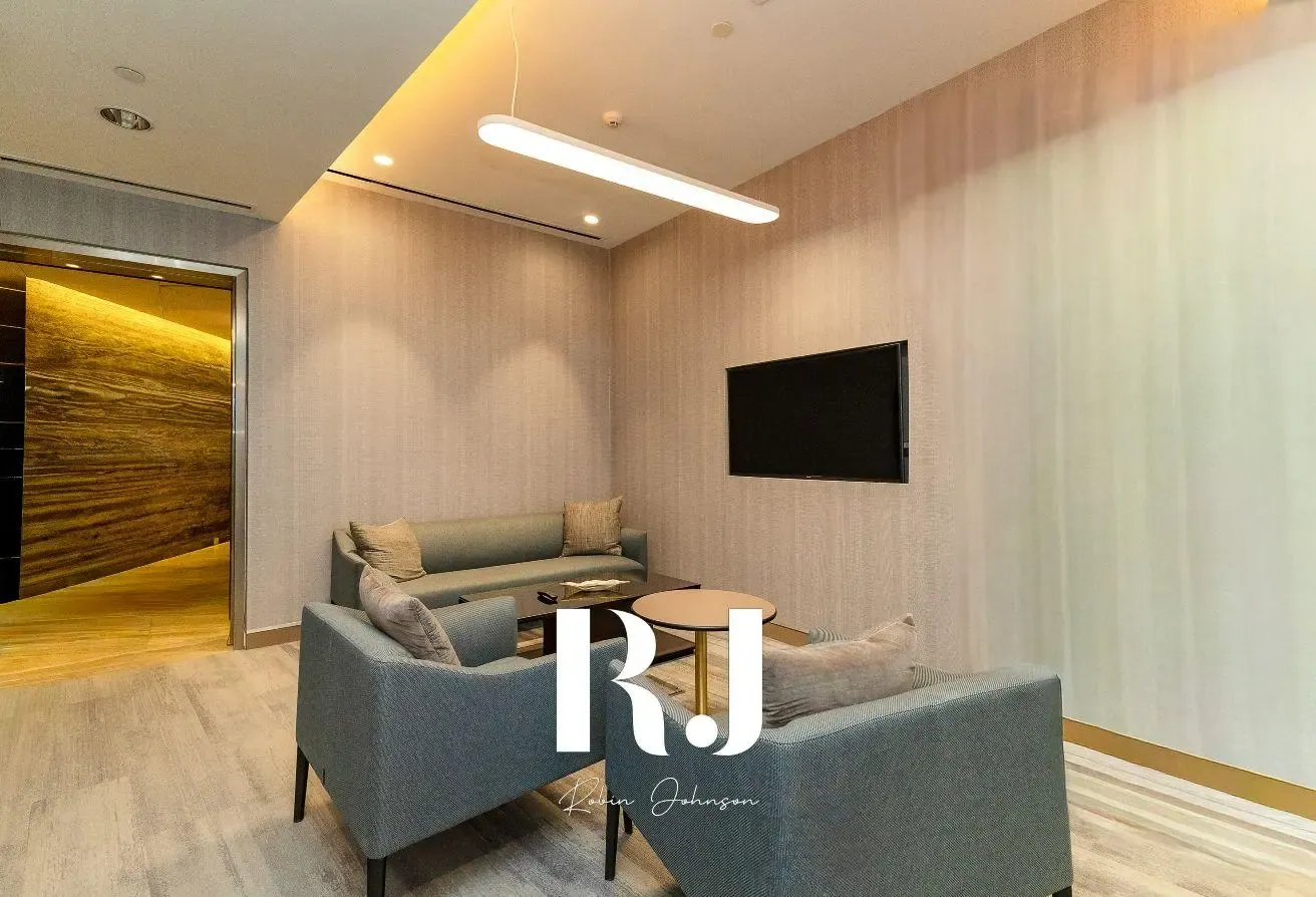 Trophy Office above 140 Floor Burj Khalifa