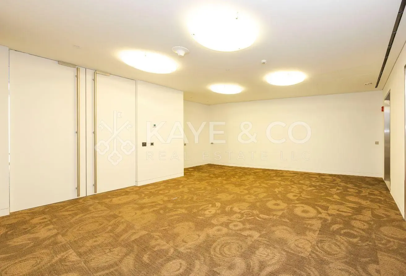 Fitted Office | Entire Level | Panoramic 360° View