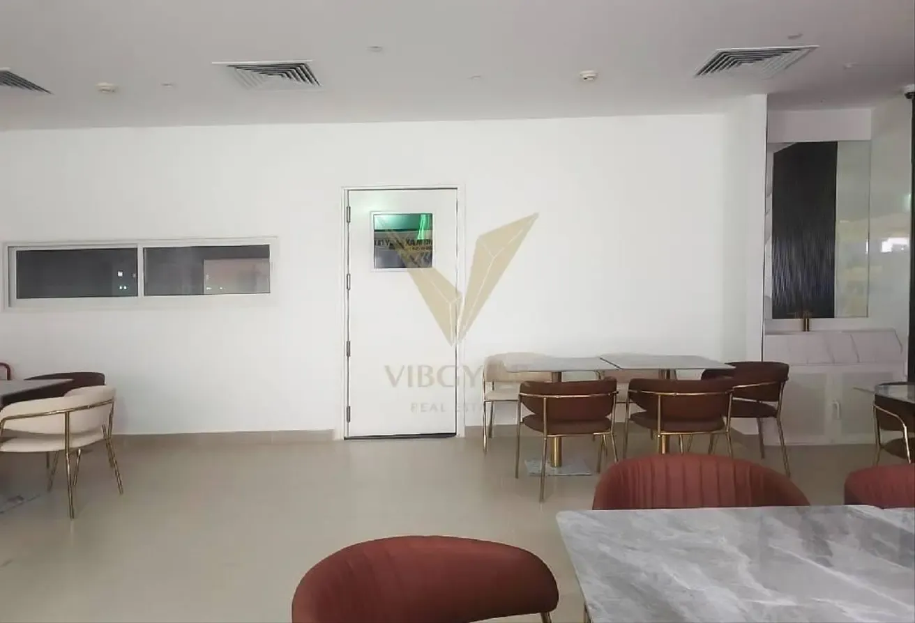 Prime Retail Space |Lago Vista B | High ROI