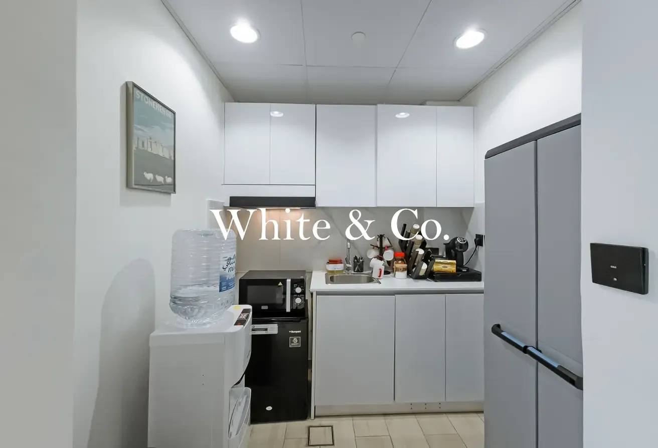 Fitted Office | Prime Location l Ready Now