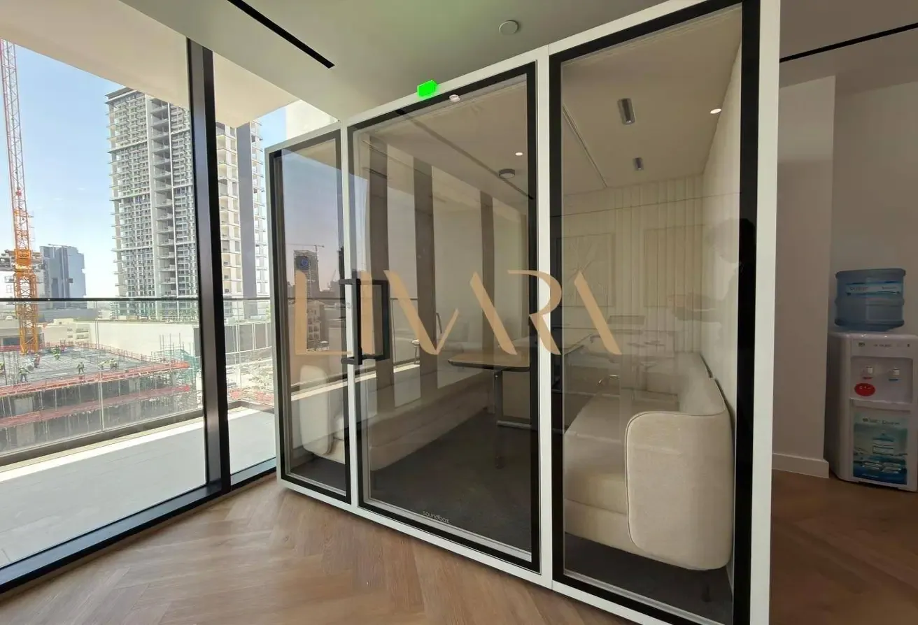 Fully Furnished | Bright Layout | Flexible Cheques