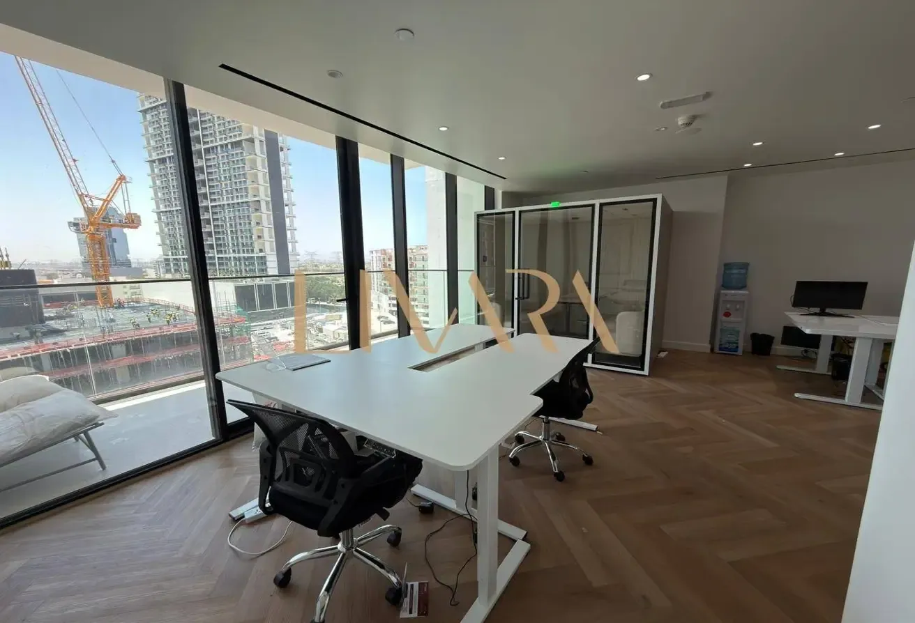 Fully Furnished | Bright Layout | Flexible Cheques