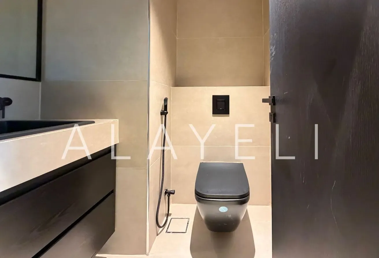 2 Parking Slots | First Tenant | Fully Furnished