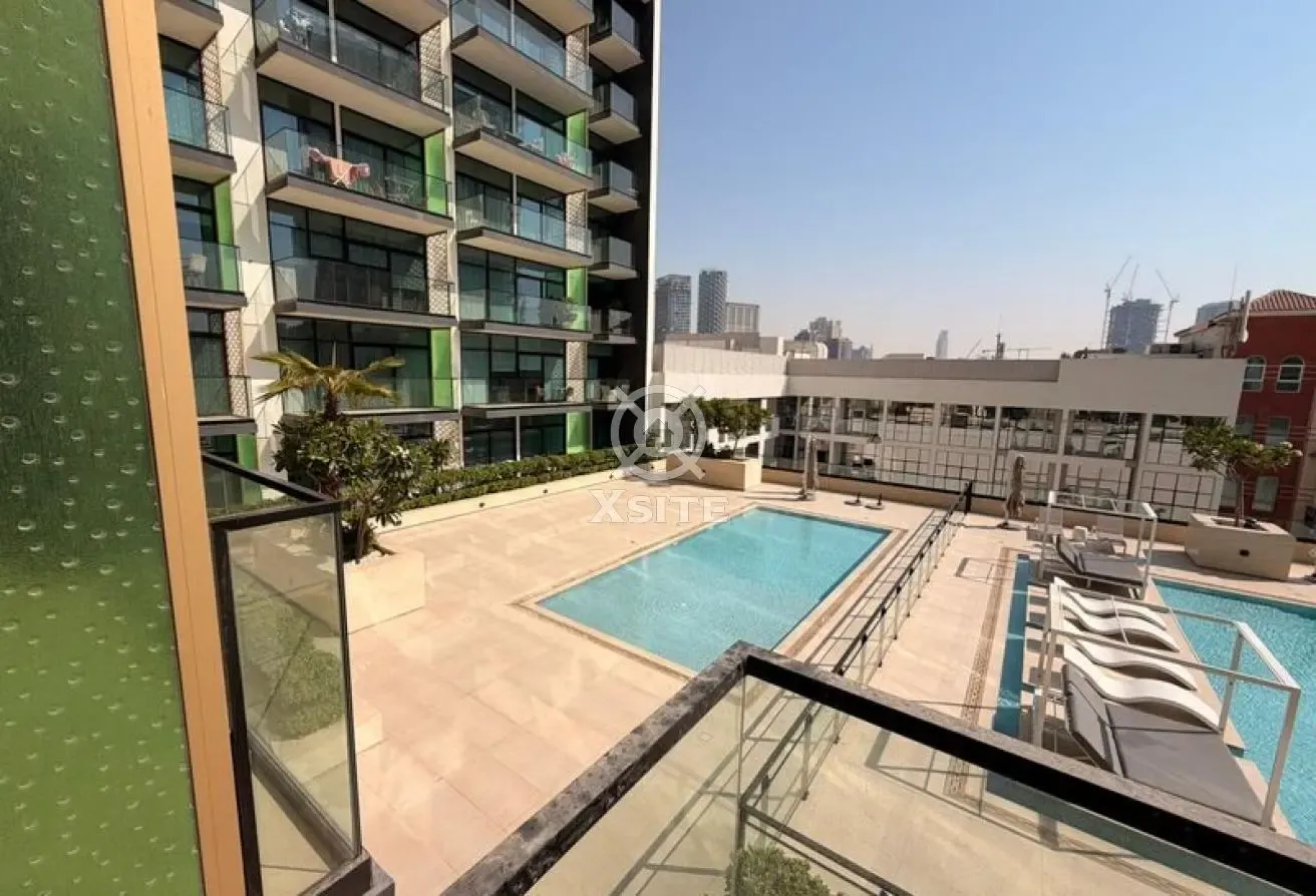 Cozy Office | Unfurnished | Pool View