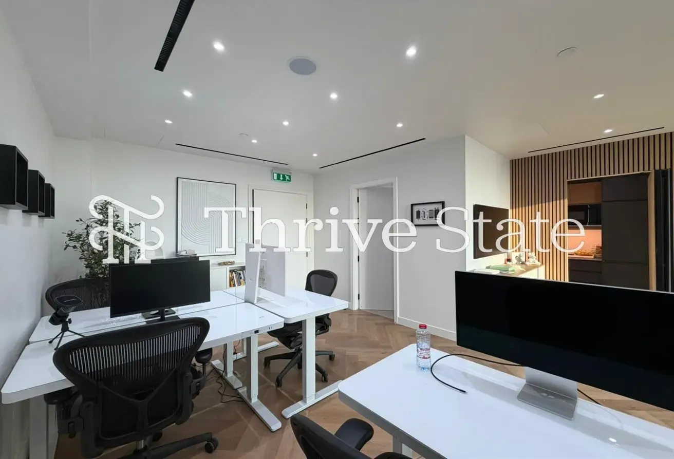 Brand New | Fully Fitted | Fully Furnished