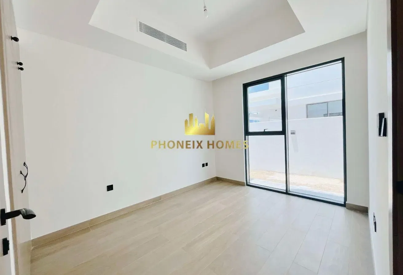 Ready | 80% mortgage | Keys in Hand | Mid Corner
