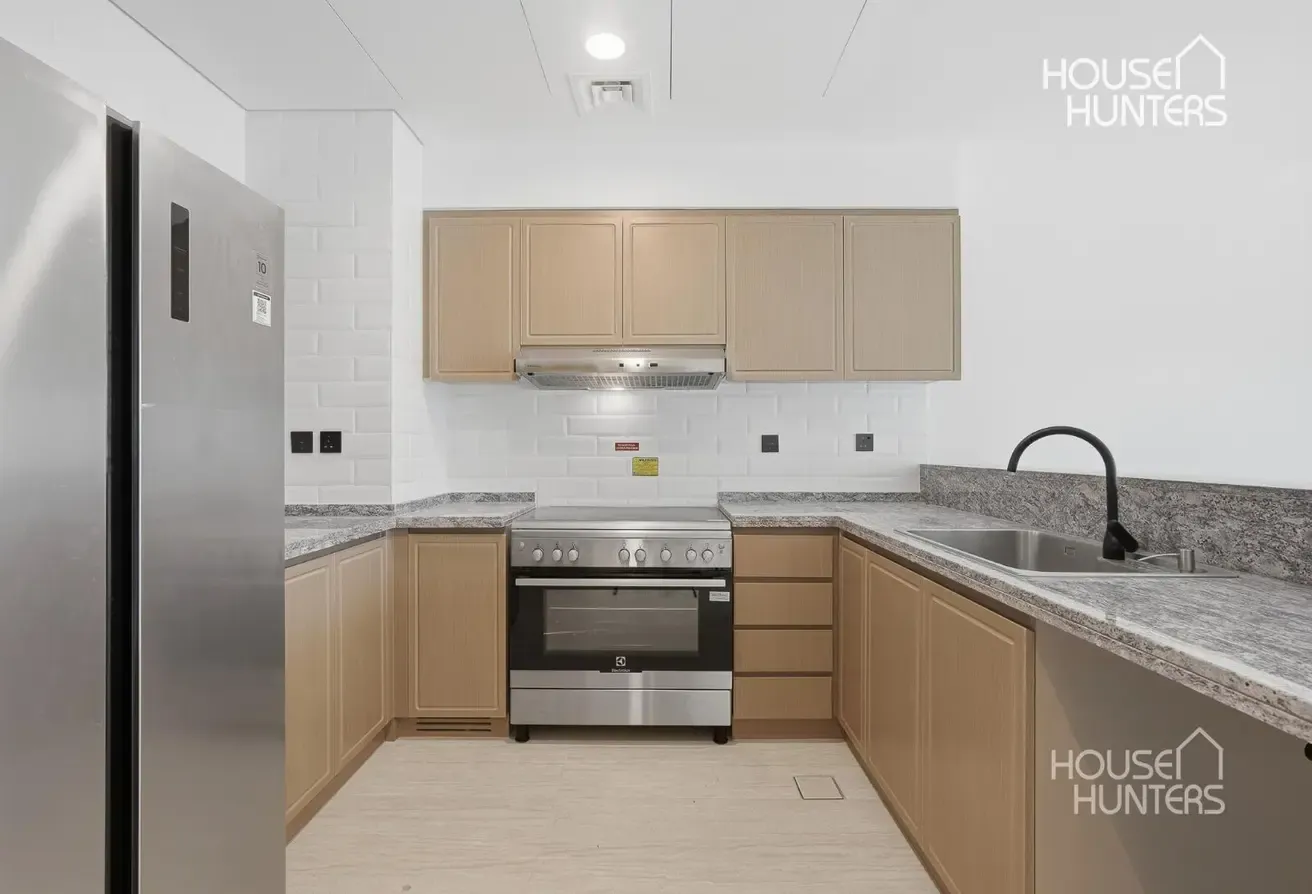Landscaped | Near Park | Community Expert